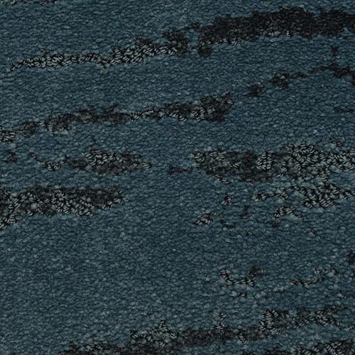 Lynx in Mountainous Carpet