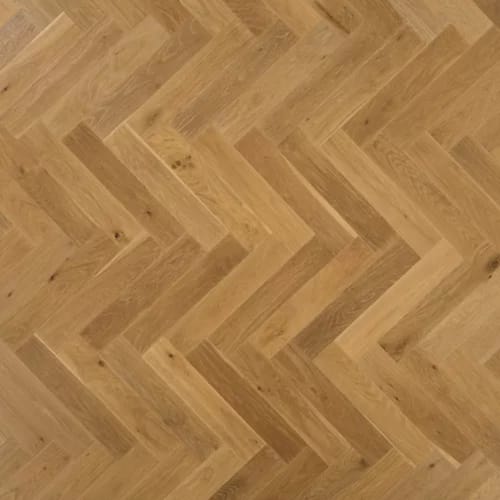 Gault Estate Herringbone in Norwich Honey Oak Hardwood