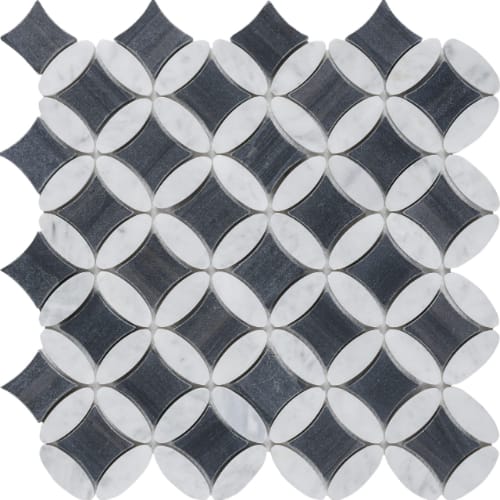 Elyptic Diamond in Black N White Glass Tile