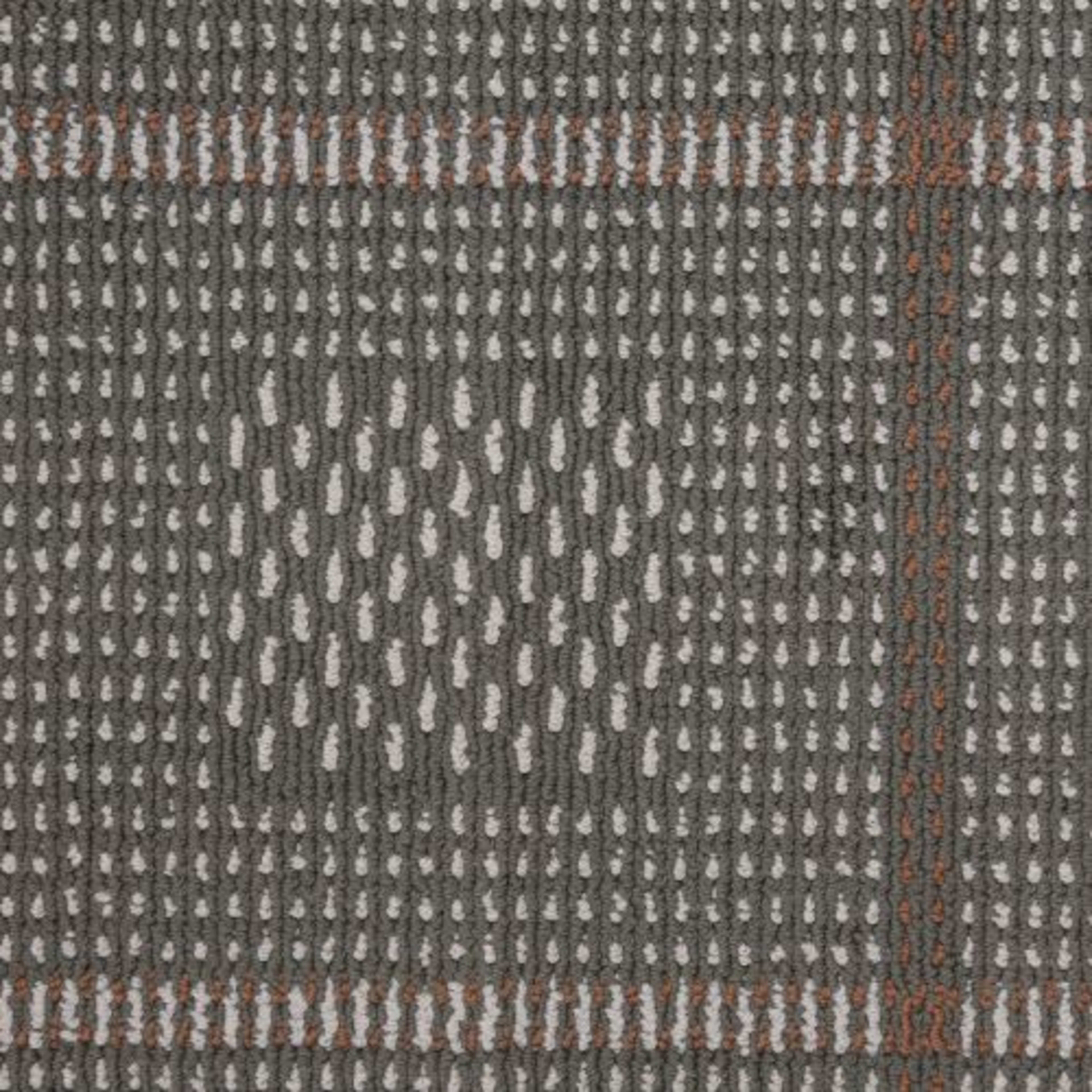 Bombay Vibration in Aura Carpet