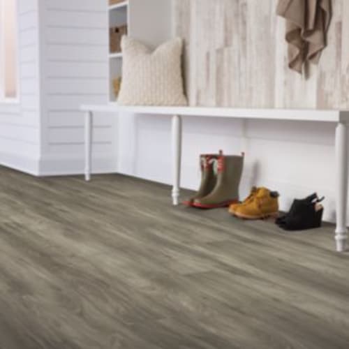 Grass Valley 20 in Gray Mahogany Luxury Vinyl