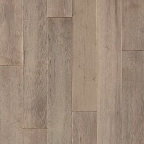 Heritage Woods in Heirloom Hickory Hardwood